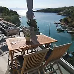 Summer House Kristof Vrbanj